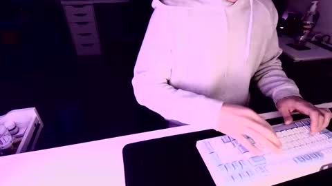 saddzaddy online show from November 14, 2025, 11:24 pm