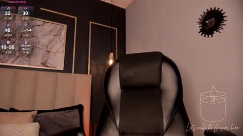 Sophie online show from October 17, 2025, 4:59 am