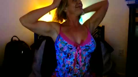 Sadiessecret online show from November 16, 2025, 2:39 am