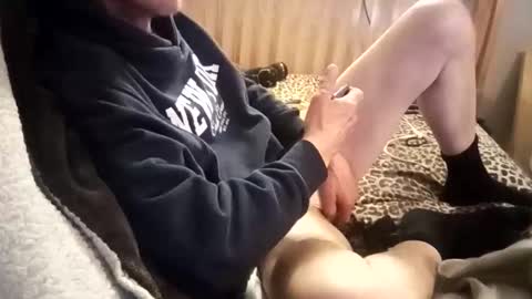 Snapshot of sadshadowdood chatting on February 24, 2026, 9:18 am sadshadowdood online show from February 24, 2026, 9:18 am