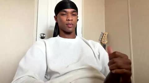 Snapshot of saeonyx chatting on November 18, 2025, 4:33 pm Saeonyx online show from November 18, 2025, 4:33 pm