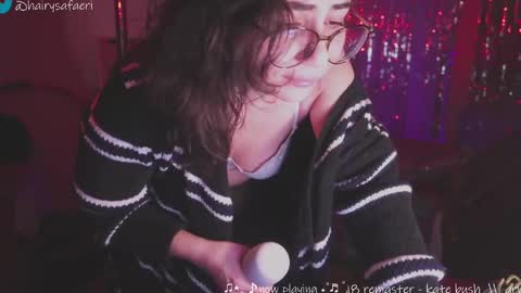 Snapshot of safaeri chatting on December 7, 2024, 4:42 am Safa online show from December 7, 2024, 4:42 am