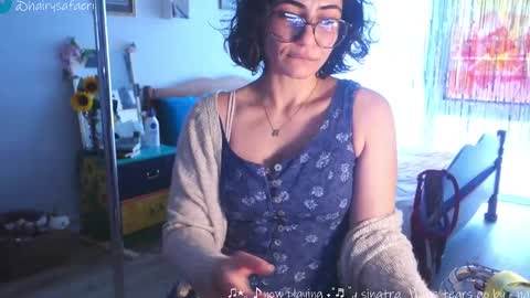 Snapshot of safaeri chatting on February 28, 2025, 7:56 pm Safa online show from February 28, 2025, 7:56 pm