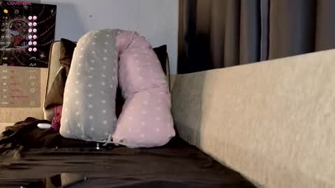 Adam online show from November 6, 2025, 12:39 pm