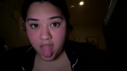 Snapshot of sagehaven chatting on March 7, 2025, 5:29 am Sage online show from March 7, 2025, 5:29 am