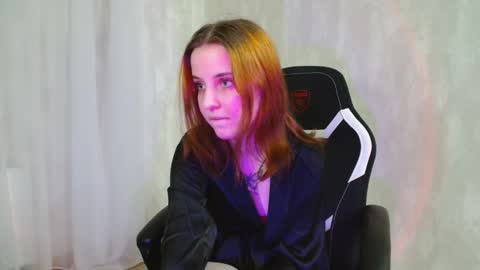 Snapshot of sahaaaayd chatting on December 2, 2025, 9:54 pm Medison online show from December 2, 2025, 9:54 pm