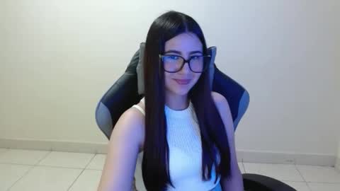 Snapshot of sahaliefox_ chatting on October 26, 2025, 4:24 pm Sahaliefox online show from October 26, 2025, 4:24 pm