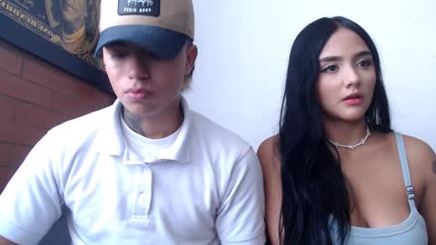 Snapshot of sahara_n_thiago chatting on January 7, 2025, 2:51 pm Sahara y Thiago online show from January 7, 2025, 2:51 pm