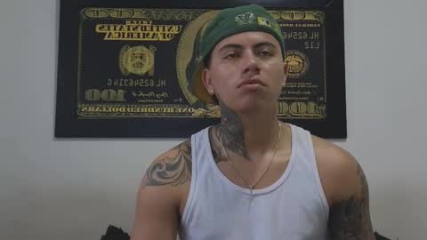 Snapshot of sahara_n_thiago chatting on October 20, 2025, 10:59 am Sahara y Thiago online show from October 20, 2025, 10:59 am