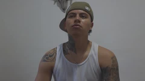 Snapshot of sahara_n_thiago chatting on November 12, 2025, 11:10 am Sahara y Thiago online show from November 12, 2025, 11:10 am