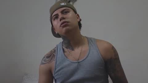 Snapshot of sahara_n_thiago chatting on November 18, 2025, 11:25 am Sahara y Thiago online show from November 18, 2025, 11:25 am