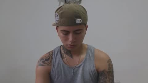 Snapshot of sahara_n_thiago chatting on November 20, 2025, 11:10 am Sahara y Thiago online show from November 20, 2025, 11:10 am