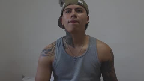 Snapshot of sahara_n_thiago chatting on November 21, 2025, 11:09 am Sahara y Thiago online show from November 21, 2025, 11:09 am