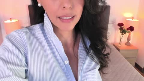 Snapshot of saharagarcia chatting on January 14, 2025, 6:17 pm Sahara Garcia online show from January 14, 2025, 6:17 pm