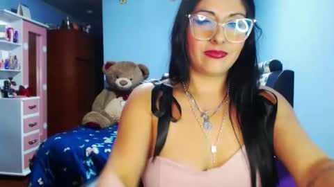 Karina online show from March 19, 2026, 12:25 am