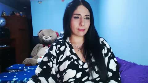 Karina online show from March 27, 2026, 3:34 am