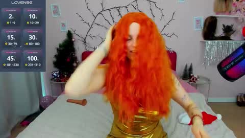 Snapshot of saidaray chatting on December 22, 2025, 10:12 am Adel online show from December 22, 2025, 10:12 am