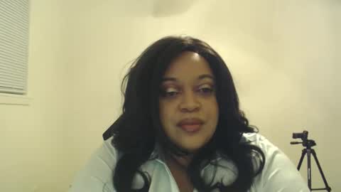Snapshot of sailorlynnmoon chatting on May 16, 2026, 6:32 am Queen Serenity online show from May 16, 2026, 6:32 am