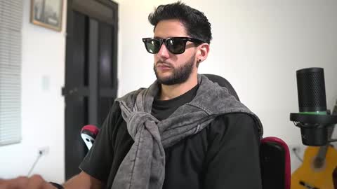 Snapshot of saimonhot1 chatting on October 26, 2025, 11:31 pm saimon online show from October 26, 2025, 11:31 pm