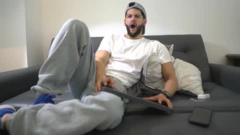 Snapshot of saimonhot1 chatting on November 13, 2025, 4:06 pm saimon online show from November 13, 2025, 4:06 pm