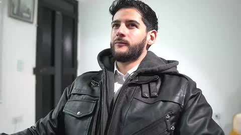 Snapshot of saimonhot1 chatting on November 20, 2025, 5:23 pm saimon online show from November 20, 2025, 5:23 pm