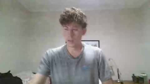 saint_nott online show from December 1, 2025, 10:48 pm