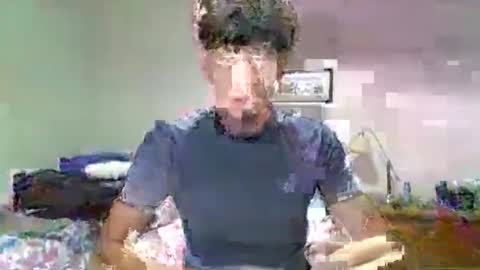 saint_nott online show from December 4, 2025, 10:51 pm