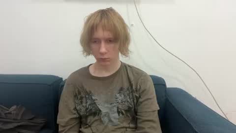 saintfawn online show from July 14, 2026, 4:02 pm