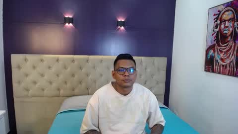 Snapshot of saipadpuer30 chatting on February 4, 2025, 3:33 am Saipadpuer30 online show from February 4, 2025, 3:33 am