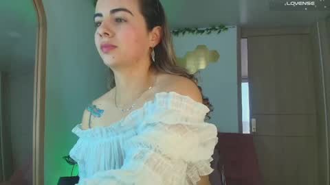 sairy_ online show from May 2, 2026, 5:18 pm