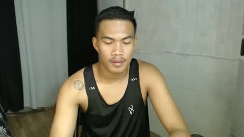 Snapshot of saj_taylor chatting on October 9, 2025, 2:37 pm Taylor online show from October 9, 2025, 2:37 pm