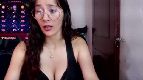 Snapshot of sakura_alek chatting on March 5, 2025, 10:54 pm sakura_alek online show from March 5, 2025, 10:54 pm