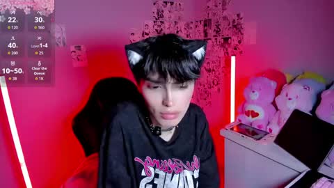 Kitty     online show from May 16, 2026, 10:36 am