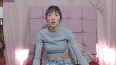 Snapshot of sakura_skinny chatting on December 6, 2024, 5:33 pm Sakura Skinny online show from December 6, 2024, 5:33 pm