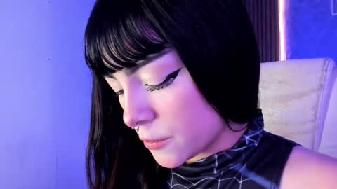 Sakura Moss online show from October 22, 2025, 4:46 am