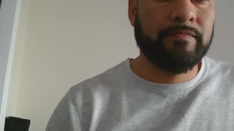 Snapshot of sal_cumplaciente chatting on March 10, 2025, 9:51 pm sal cumplaciente online show from March 10, 2025, 9:51 pm