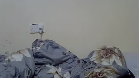 naomi online show from May 6, 2026, 4:41 am