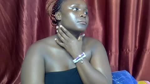 sally_bee1 online show from June 13, 2026, 8:40 pm