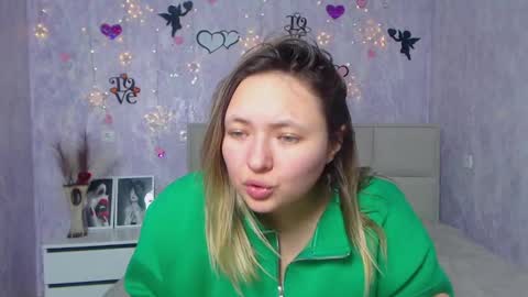 Snapshot of sallyverda chatting on February 24, 2025, 6:47 pm Sally online show from February 24, 2025, 6:47 pm