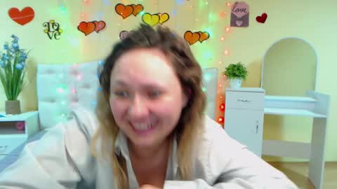 Snapshot of sallyverda chatting on February 28, 2025, 12:54 am Sally online show from February 28, 2025, 12:54 am