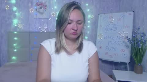 Snapshot of sallyverda chatting on October 3, 2025, 6:16 pm Sally online show from October 3, 2025, 6:16 pm