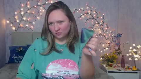 Snapshot of sallyverda chatting on April 21, 2026, 6:34 pm Sally online show from April 21, 2026, 6:34 pm