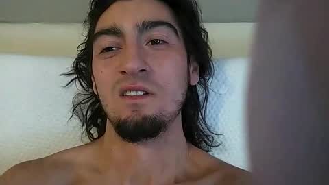 salmonman1305 online show from November 4, 2025, 12:04 pm