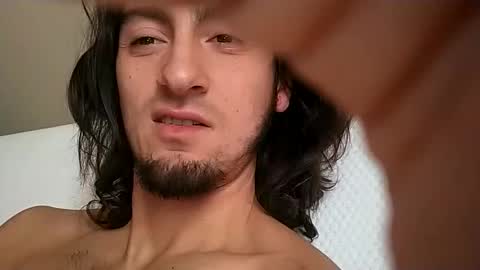 salmonman1305 online show from November 19, 2025, 4:07 pm