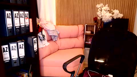 Snapshot of salome_010 chatting on July 7, 2026, 2:10 pm Salome online show from July 7, 2026, 2:10 pm