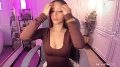 Snapshot of salome__evans chatting on October 15, 2025, 1:22 pm salome__evans online show from October 15, 2025, 1:22 pm