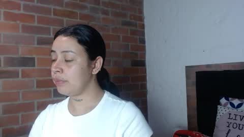   online show from April 19, 2026, 7:27 pm