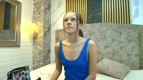 Snapshot of salome_cruxx chatting on January 14, 2026, 11:27 am salome_cruxx online show from January 14, 2026, 11:27 am