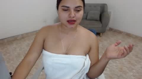 Snapshot of salome_gonzales_ chatting on February 13, 2025, 8:34 pm Salome online show from February 13, 2025, 8:34 pm