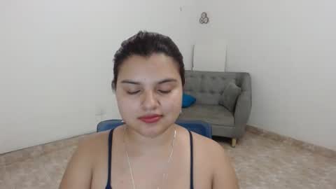Snapshot of salome_gonzales_ chatting on March 5, 2025, 7:38 pm Salome online show from March 5, 2025, 7:38 pm